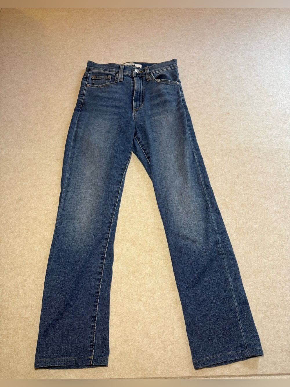 Joe's Jeans Women's Medium Wash Wilbur High Rise Straight Denim Jeans Size 24